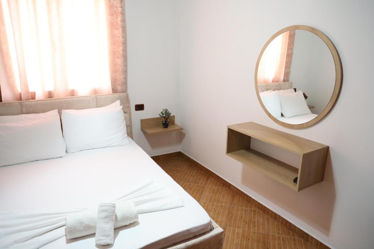 Apartments Villa Luti Stjar Ngoại thất bức ảnh
