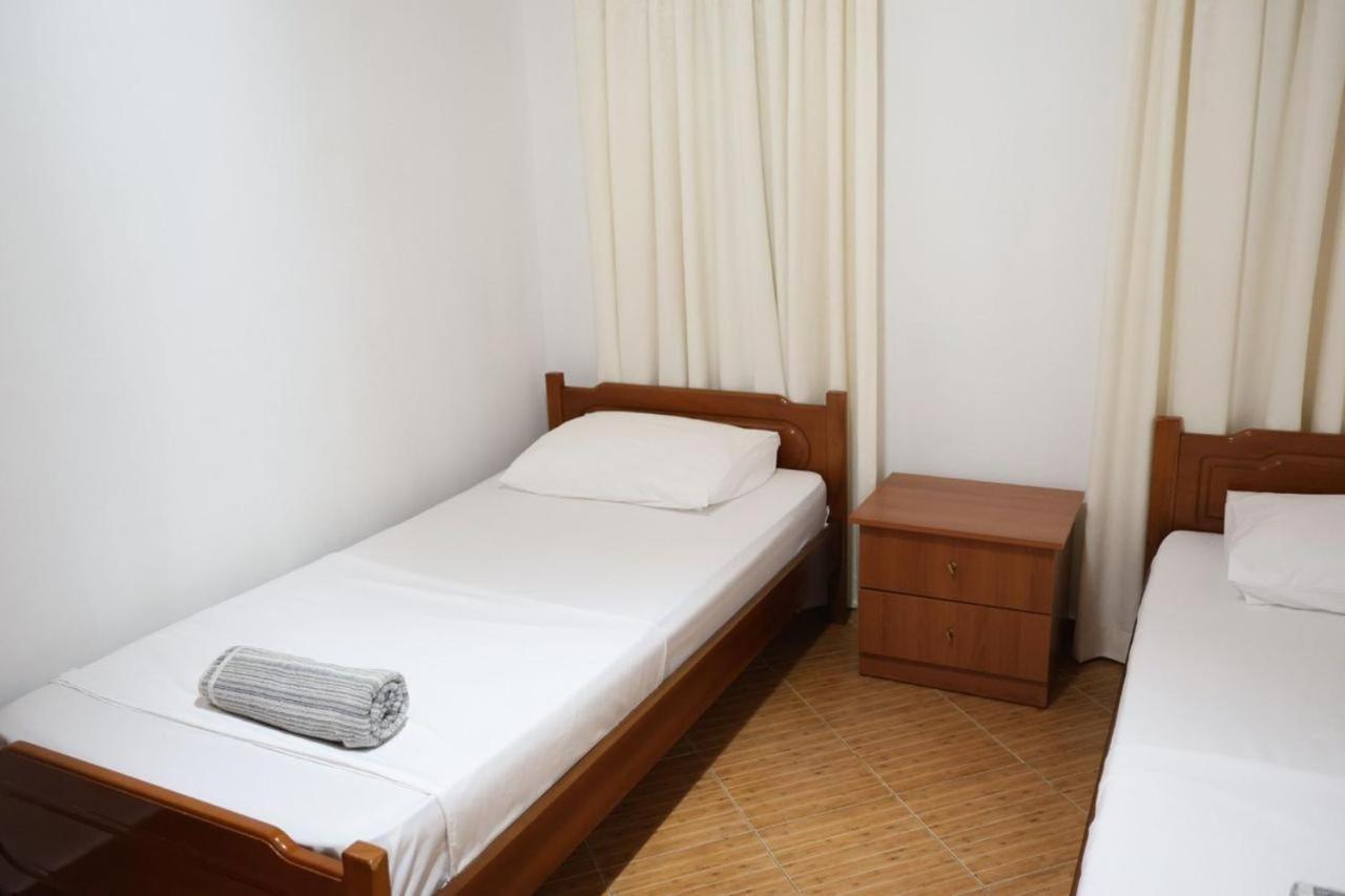 Apartments Villa Luti Stjar Ngoại thất bức ảnh