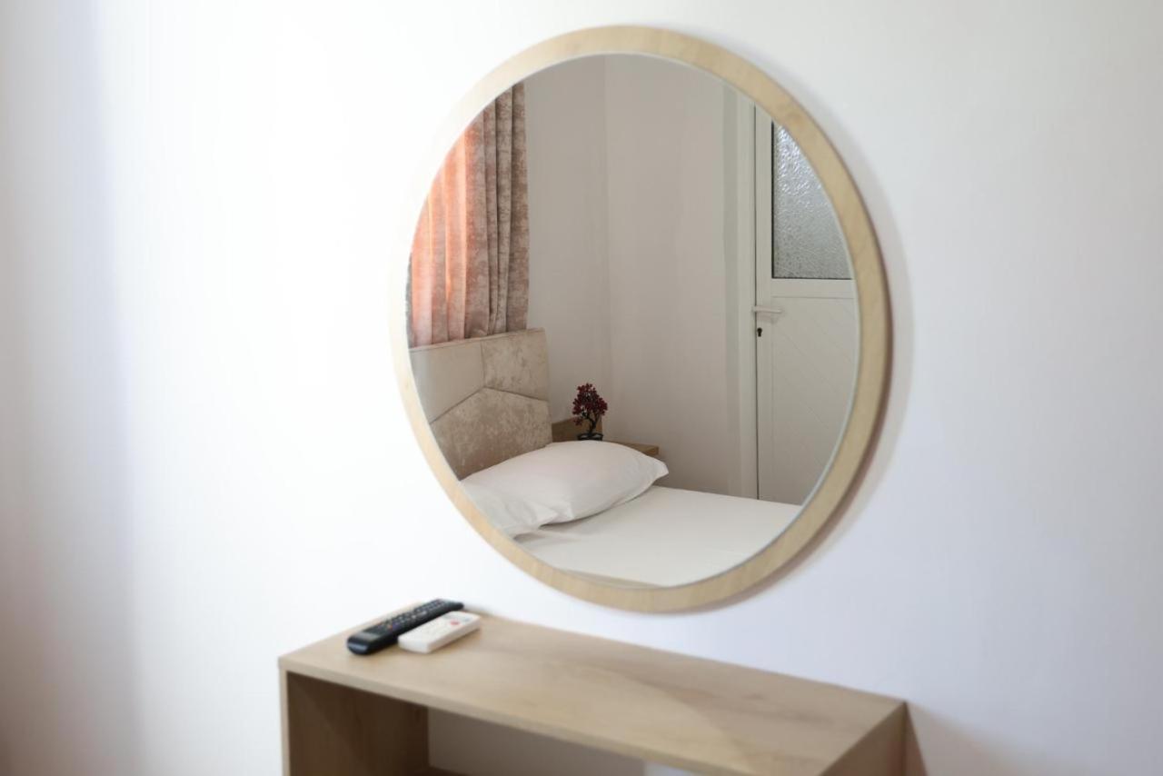Apartments Villa Luti Stjar Ngoại thất bức ảnh