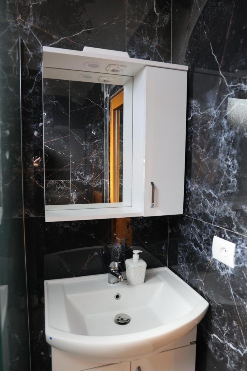 Apartments Villa Luti Stjar Ngoại thất bức ảnh