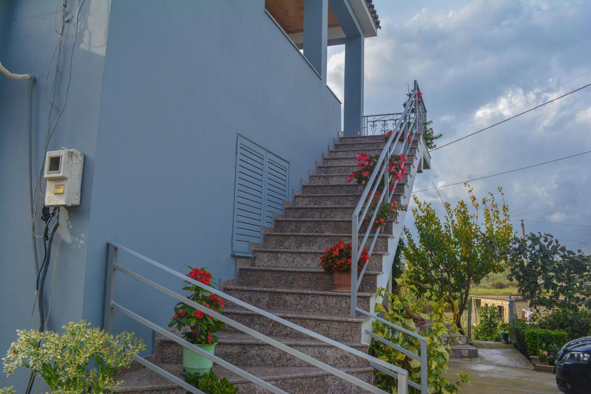 Apartments Villa Luti Stjar Ngoại thất bức ảnh